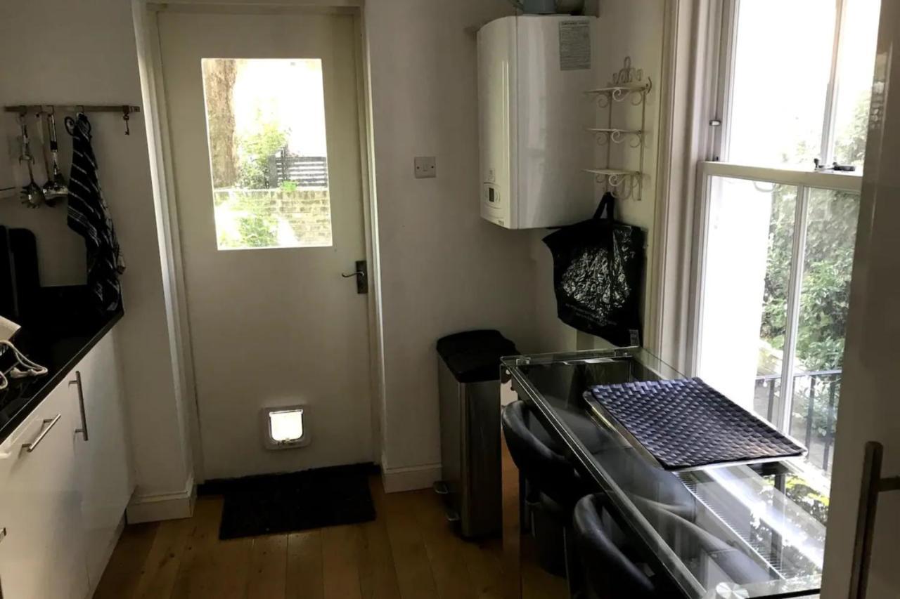 Spacious 1 Bedroom Apartment In Earls Court London Exterior photo